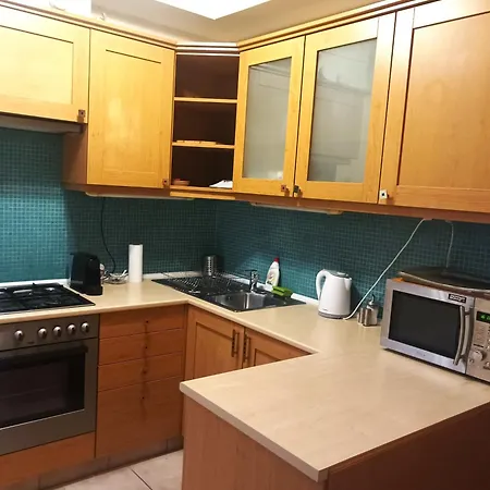 Apartment At Nagymezo Street