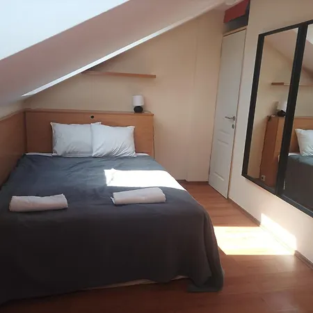 Central Aparthotel Near Opera 4* 부다페스트